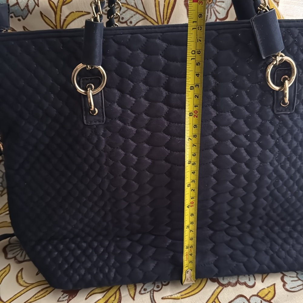 Chic Quilted Navy Tote with Chain Straps - Picture 6 of 6
